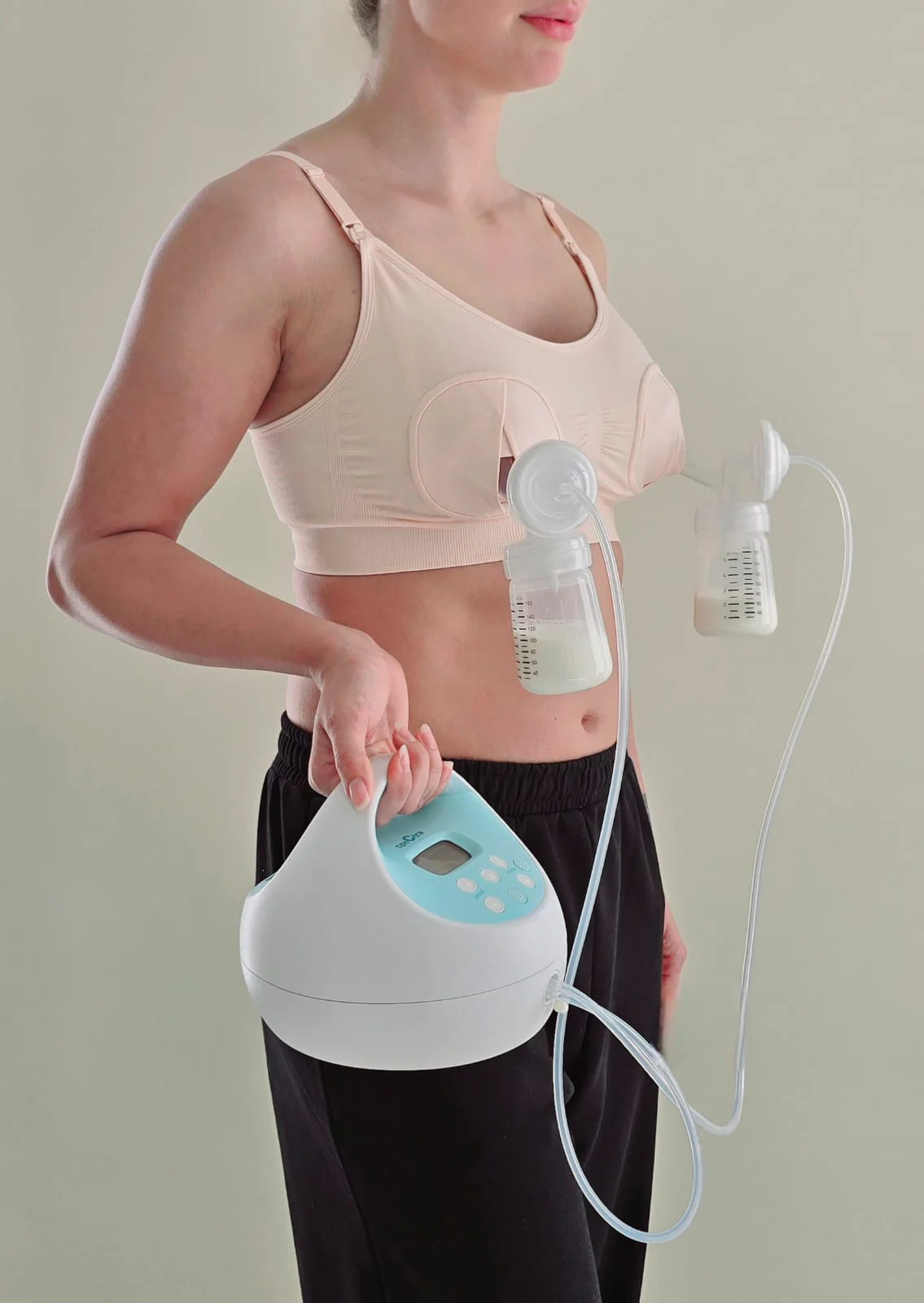 The Cozy Hands-Free Pumping and Nursing Bra — view 3