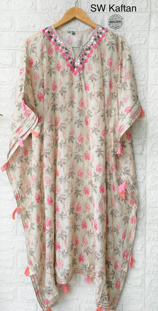 Floral cotton kaftan with tussles
